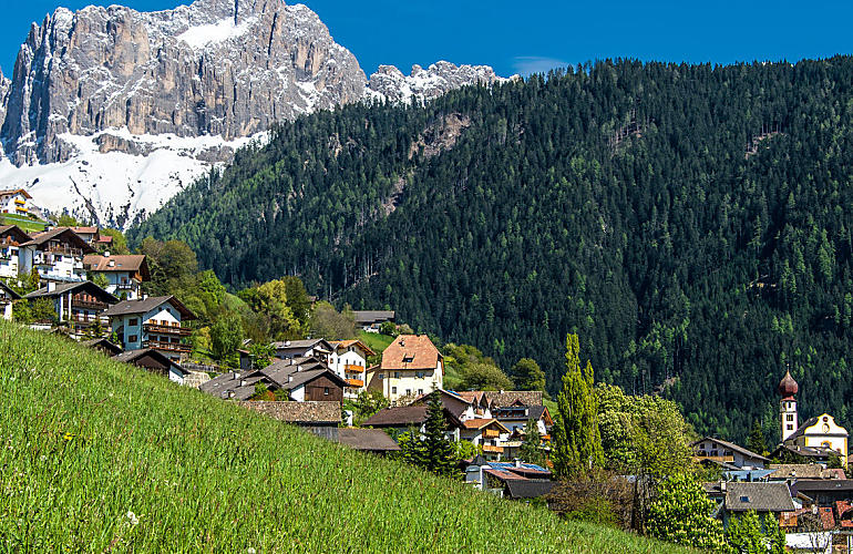 Urlaub auf dem Bauernhof in Tiers am Rosengarten Urlaub auf dem Bauernhof in Tiers am Rosengarten