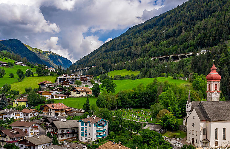 Urlaub auf dem Bauernhof in Brenner Urlaub auf dem Bauernhof in Brenner