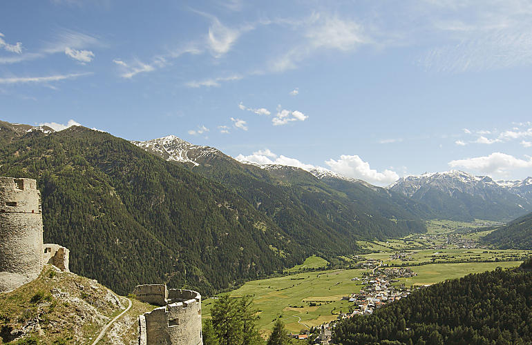 Urlaub auf dem Bauernhof in Taufers im Münstertal Urlaub auf dem Bauernhof in Taufers im Münstertal
